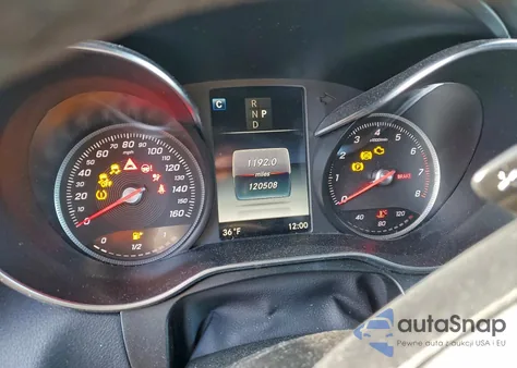 2017 Mercedes-Benz Glc 300 4Matic z USA, uszkodzony, nr VIN WDC0G4KB9HV011153